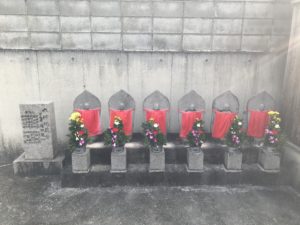 南大伴墓地（富田林市）のお墓
