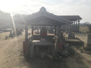 北別井墓地（富田林市）のお墓