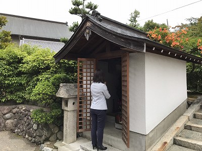 富田林市のパワースポットや旧所名跡のことなら大阪石材南大阪店へ