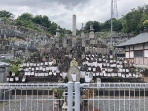 六郷墓地（橋本市）のお墓
