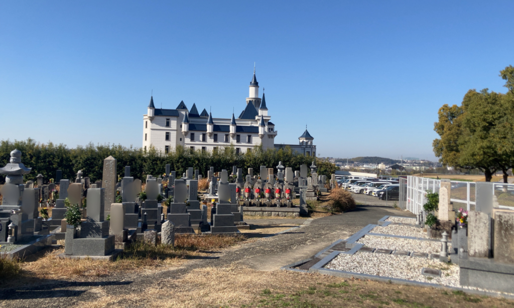 東山墓地(河南町)戒名彫刻