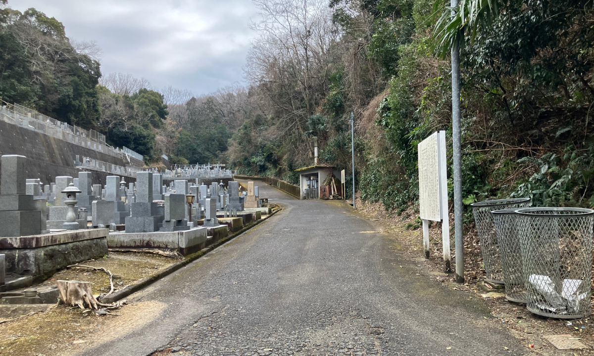東山墓地（河南町）ご納骨式のお手伝い　大阪石材南大阪店